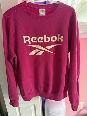 Reebok Crewneck Sweatshirt